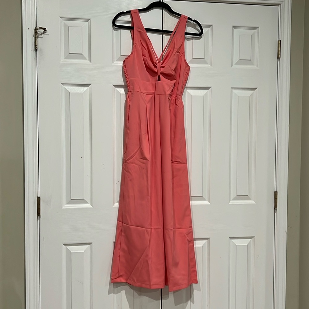 Wide leg jumpsuit.